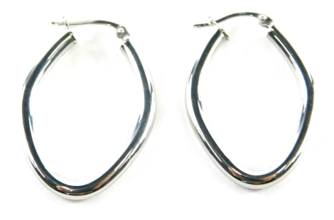 A pair of 9ct white gold hoop earrings, 1.7g.