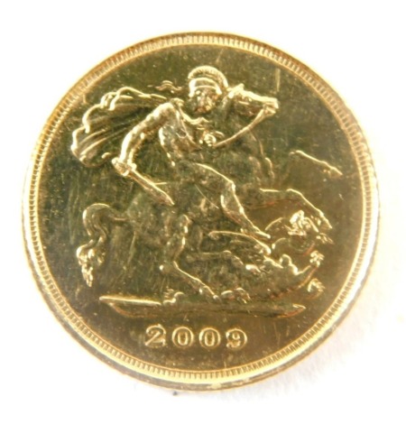 An Elizabeth II gold half sovereign, 2009.