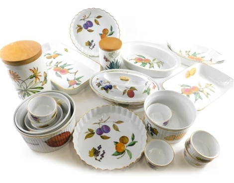 Various Royal Worcester Evesham pattern dinnerware etc., to include quiche dish, 25cm wide, serving pieces, lidded souffle dish etc., Portmerion jar with wooden lid, and other smaller etc., (a quantity)