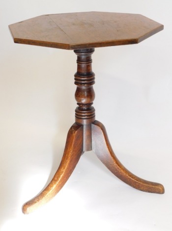 A 19thC oak occasional table, the octagonal top with a chequer banded border, on a turned column and tripod base, 60cm wide.