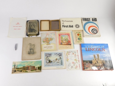 Various postcards ephemera, etc., Flowers from France, Sweetheart World War I postcard, various soldiers, Lincoln book, etc. (a quantity)