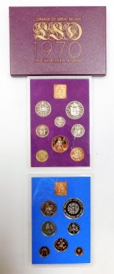 A group of coinage, to include a coinage of Great Britain 1970 set, a 1972 coin set, a 1952-1977 Silver Jubilee Canadian dollar, commemorative crowns, etc., contained in a mid century case. - 3