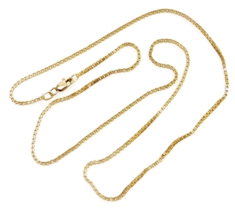 A cable link neck chain, yellow metal, on a lobster claw clasp, 51cm wide, 7.7g.