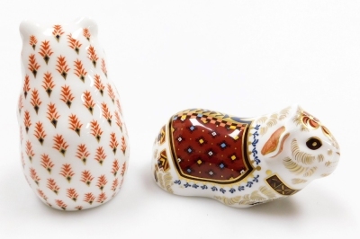 A Royal Crown Derby imari paperweight modelled as a guinea pig, and another modelled as a hamster, second. (2) - 2