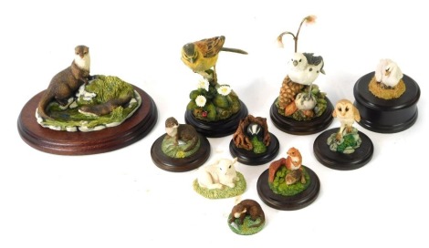 A group of Border Fine Arts and Country Artists figure groups, comprising lamb, otter and cub, various Country Artists to including Welcome Guests, Arctic Visitor, otter, badger, squirrel, owl, otter with fish and swan trinket box. (1 tray)