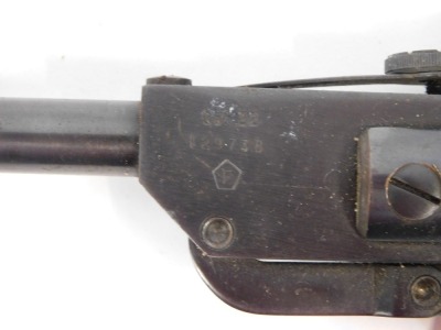 A Spanish Elgano .22 calibre air rifle, 170cm long. (AF) - 4