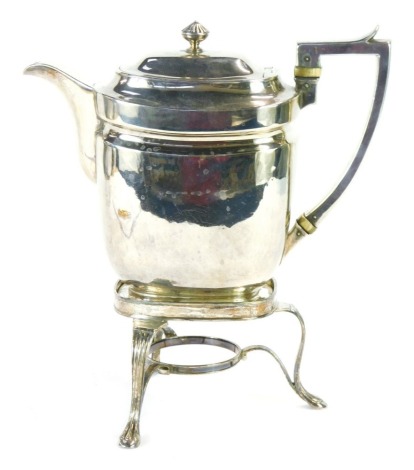 A Georgian silver tea kettle on stand, fluted design, London 1807, maker JE, lacking burner, 29½oz gross, 27cm high.