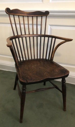 An early 19thC comb ash & elm back Windsor chair, with H stretcher.