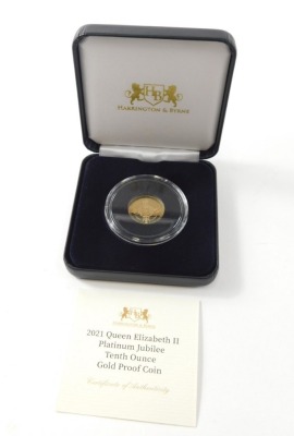 A Queen Elizabeth II Platinum Jubilee tenth of an ounce gold proof coin, in outer case. - 3