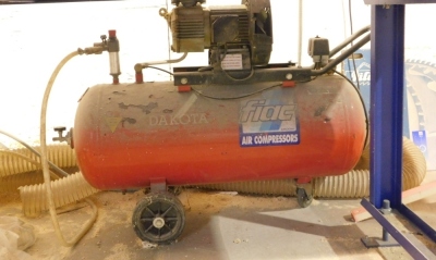 A Fiac Dakota portable air compressor, single phase. VAT is also payable on the hammer price of this lot.