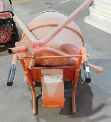 A portable concrete mixer and stand, 110 volt. VAT is also payable on the hammer price of this lot. - 3