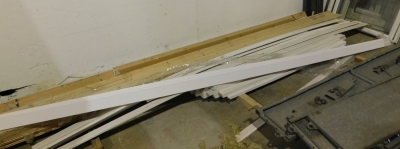 A quantity of skirting board, white moulded skirting, etc. VAT is also payable on the hammer price of this lot.