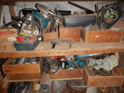 Various tools, metalware, etc. (4 shelves) Buyer Note: WARNING! This lot contains untested or unsafe electrical items. It is supplied for scrap or reconditioning only. TRADE ONLY - 2