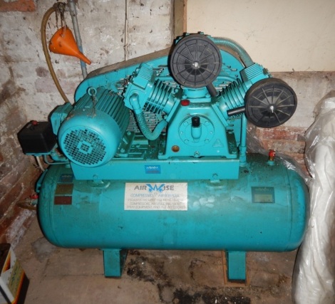 A compressor, with 4KW 3 phase induction motor, 200 litre capacity. NOTE- AUCTIONEER announce specifications please