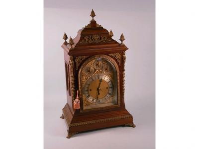 A late 19thC mahogany mantel clock