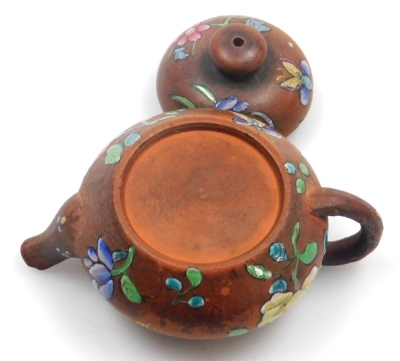 Two miniature teapots, comprising a Chinese Yixing example, decorated in enamels with flowers and butterflies, 4cm high, (AF), and a Japanese Nippon moriage decorated teapot, 5cm high. - 9