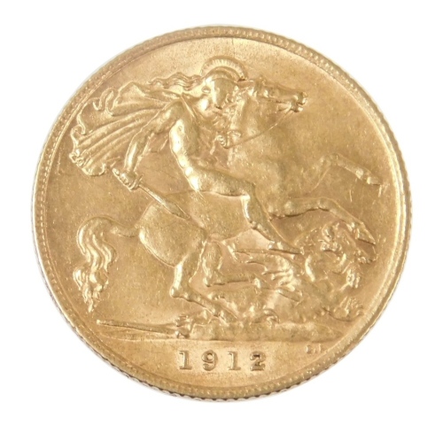 A George V gold half sovereign 1912, 4.0g.