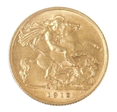 A George V gold half sovereign 1912, 4.0g.