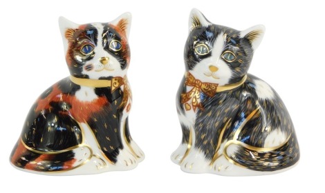 Two Royal Crown Derby paperweights, comprising Calico Kitten, with gold stopper, and black and white kitten, with gold stopper. (2)