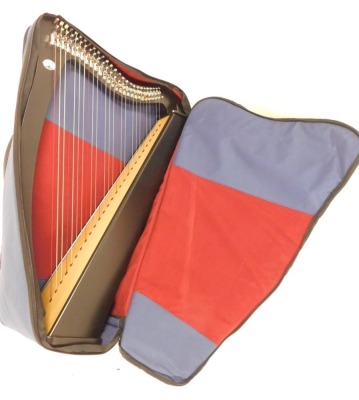 A French Camac harp, in a fitted case, 85cm long. - 5