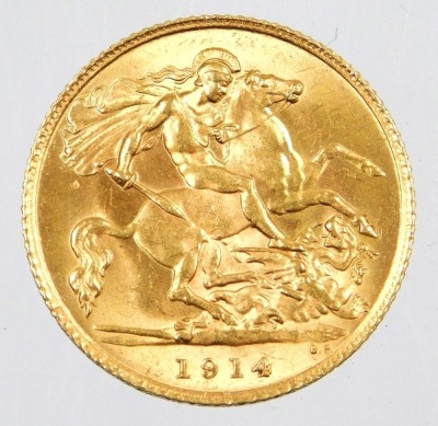 A George V half gold sovereign, dated 1914, 4g. - 3