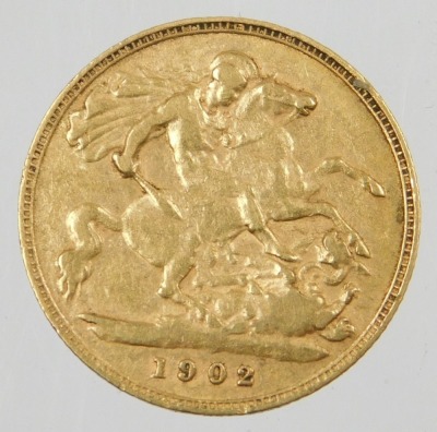 An Edward VII half gold sovereign, dated 1902, 4g. - 3