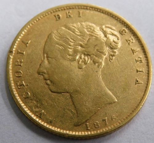 A Victorian gold shield back half sovereign, 1876, Bun Head.