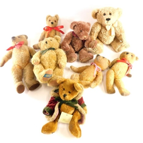 Various Teddy Bears, vintage collection Russ plush jointed bear, seated, 24cm high, various others, English Teddy bears etc. (a quantity)