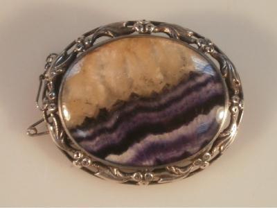 A Blue John set brooch 3.5cm x 2.5cm